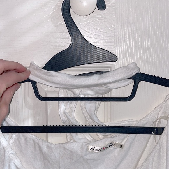 🤍Womens Medium Ruffle Collared Mid Sleeve Shirt🤍 - Picture 4 of 5